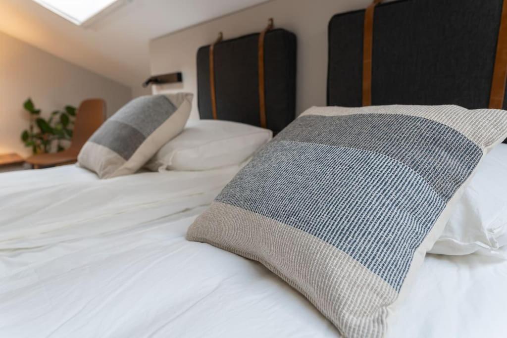 The Middle House Apartment Satu Mare Ngoại thất bức ảnh
